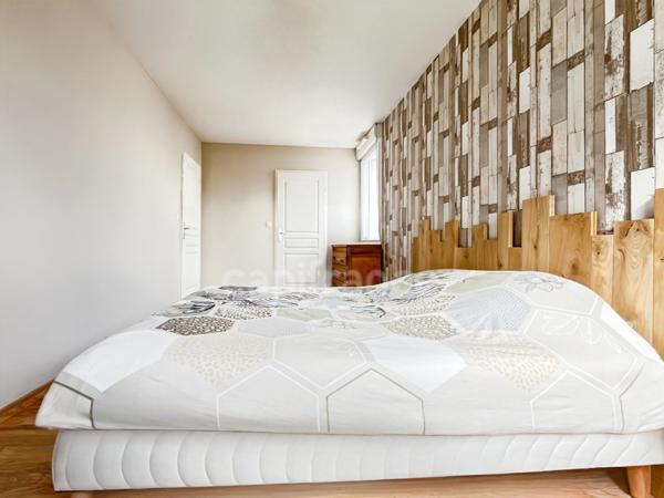 🏡 CHENÔVE – Appartement de 92 m² – Terrasse – Double garage