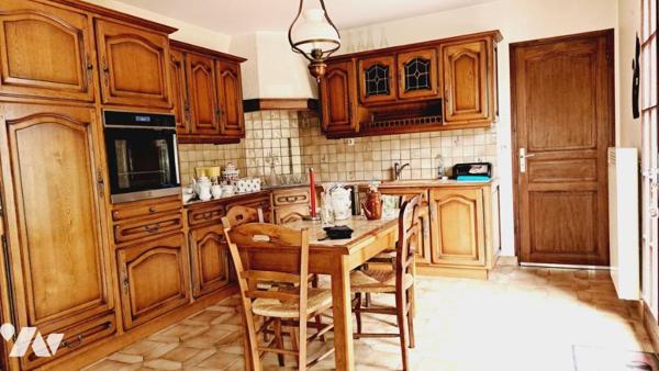 Maison d'habitation de construction traditionnelle proche du centre-ville de PLELAN LE GRAND