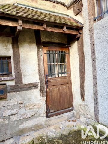 Immeuble à vendre 350 m² Sens