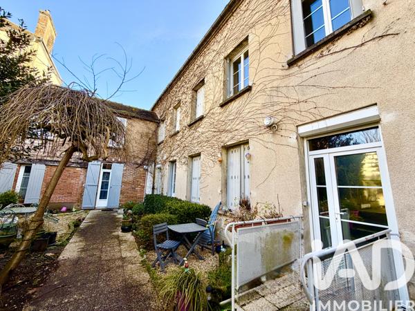 Immeuble à vendre 350 m² Sens