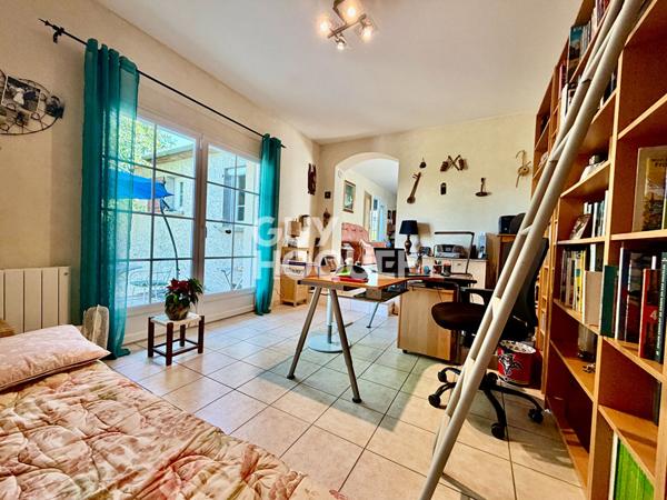 Charmante maison 5 pièces à vendre à Corcelles-les-Monts - 320 000 €