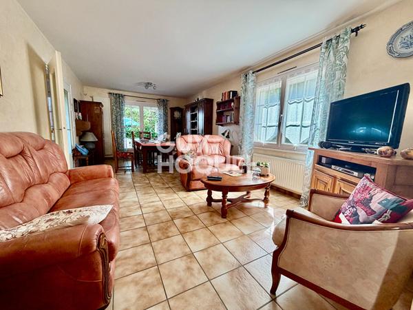 Charmante maison 5 pièces à vendre à Corcelles-les-Monts - 320 000 €