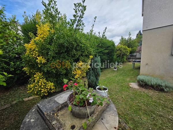 Vente
                Maison118 m² - 5 Pièces -
                    SENS (89100)