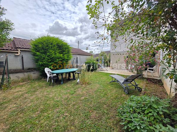 Vente
                Maison118 m² - 5 Pièces -
                    SENS (89100)