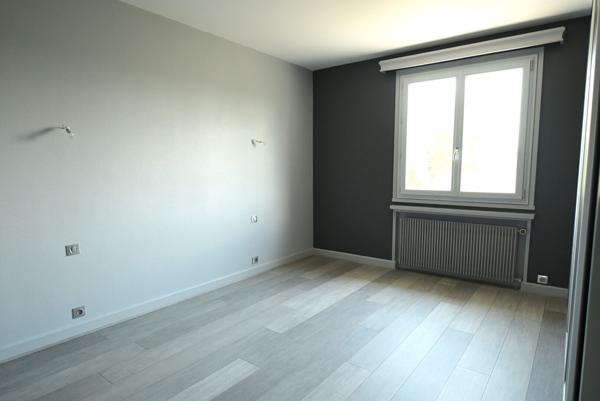 BELLE MAISON RÉNOVÉE ? 250 M² ? 6 CHAMBRES - CHARNAY LES MÂCON