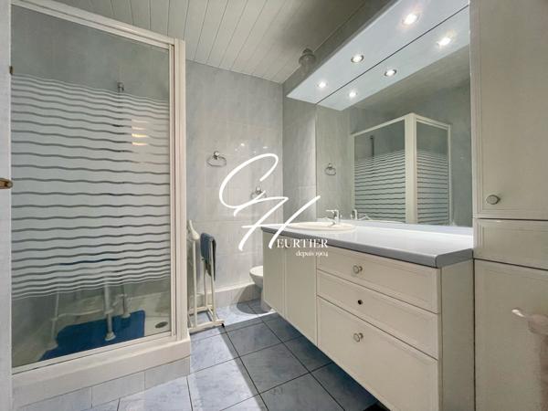 GRENOBLE Appartement 3 pièces spacieux