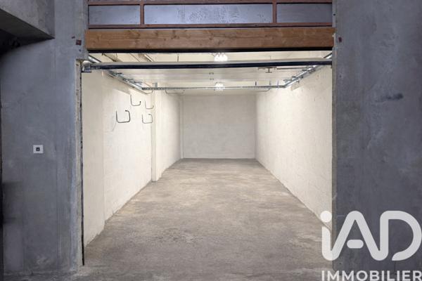Parking à vendre 26 m² Paris 11