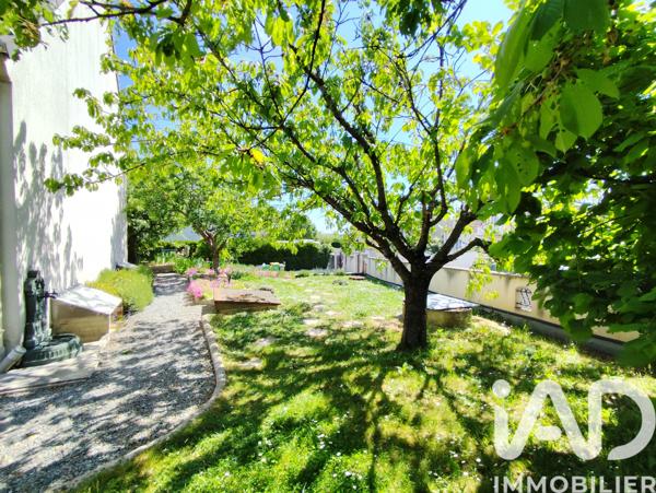 Maison à vendre 6 pièces 108 m² La Ville-du-Bois