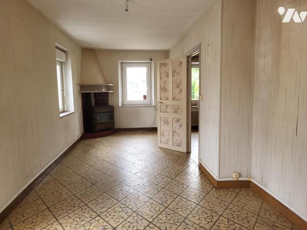 ST MARTIN DES BESACES : Maison de plain-pied