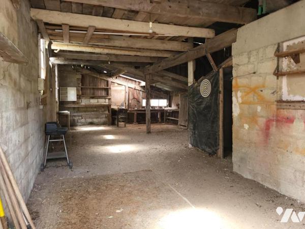 ST MARTIN DES BESACES : Maison de plain-pied