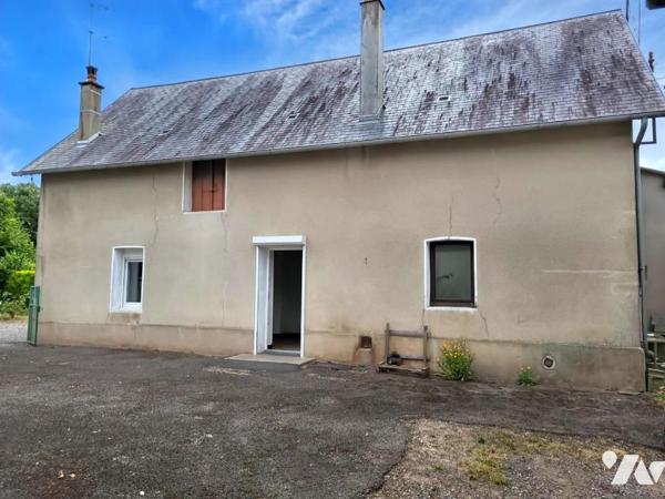 ST MARTIN DES BESACES : Maison de plain-pied