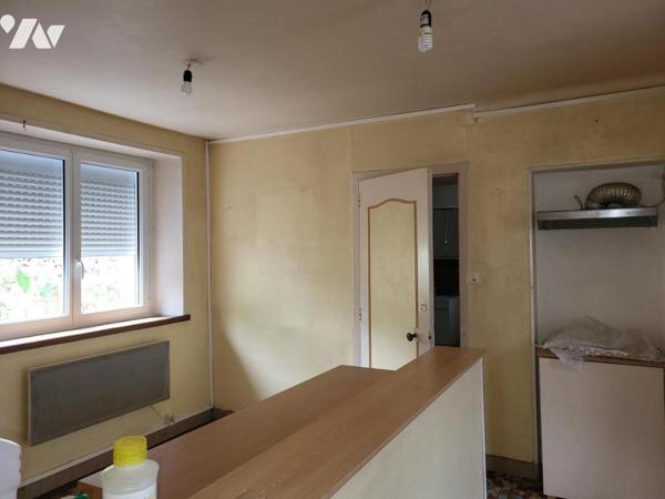 ST MARTIN DES BESACES : Maison de plain-pied