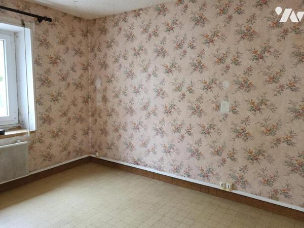 ST MARTIN DES BESACES : Maison de plain-pied