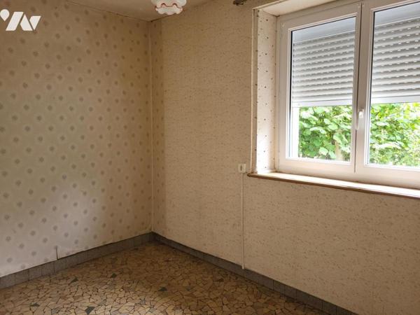 ST MARTIN DES BESACES : Maison de plain-pied
