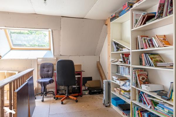 Maison à vendre 260 190 € Saint-Yrieix-la-Perche 4 p 175 m² DPE D