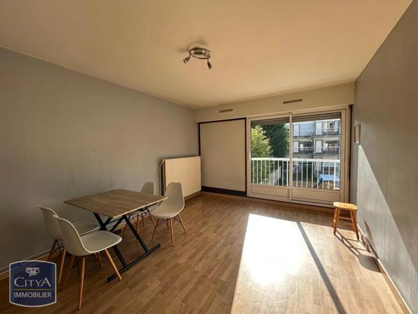 Appartement à louer 1 pièce 29.37m²