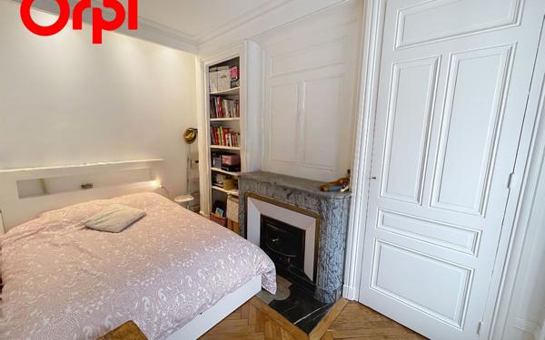 Appartement à vendre    3 pièces • 61,65 m2 Lyon 1