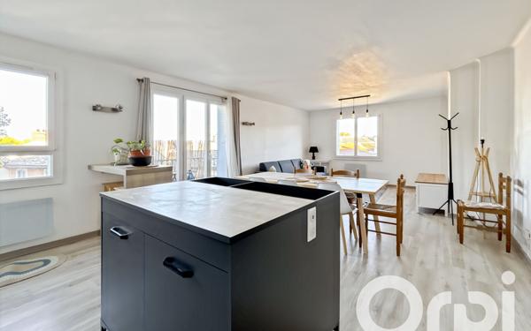Appartement à vendre    3 pièces • 81 m2 Bollène