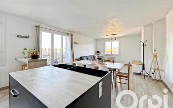 Appartement à vendre    3 pièces • 81 m2 Bollène