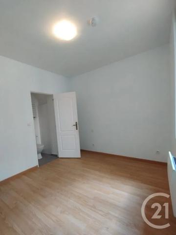 Immeuble à vendre  100 m 2   BERNAY  - 27