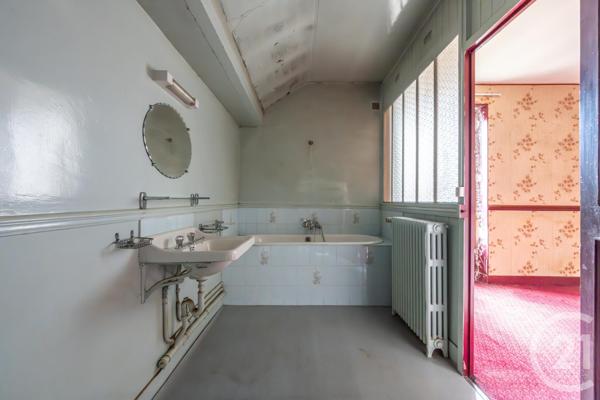 Maison à vendre  5 pièces - 98,17 m2 ST MAUR DES FOSSES - 94