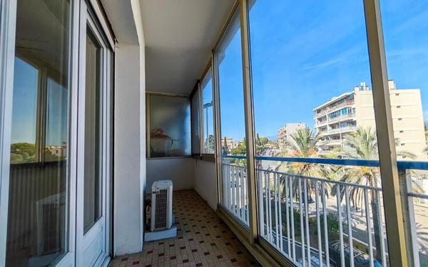 Appartement à vendre    3 pièces • 70 m2 Cagnes-sur-Mer