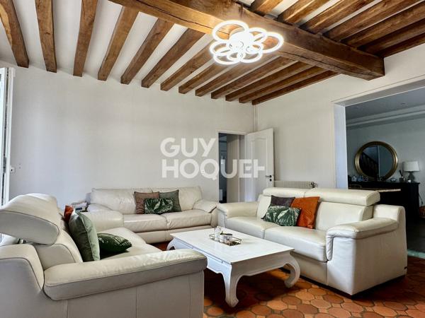 MAISON À VENDRE DE 7 PIÈCES DE 235,00 M²