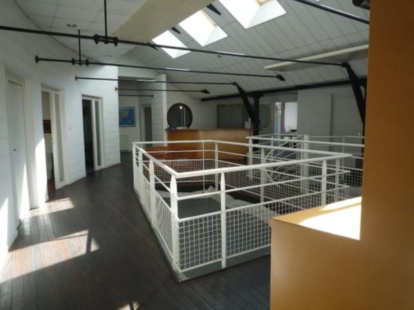 BUREAUX ET STOCKAGE A LOUER A BREST