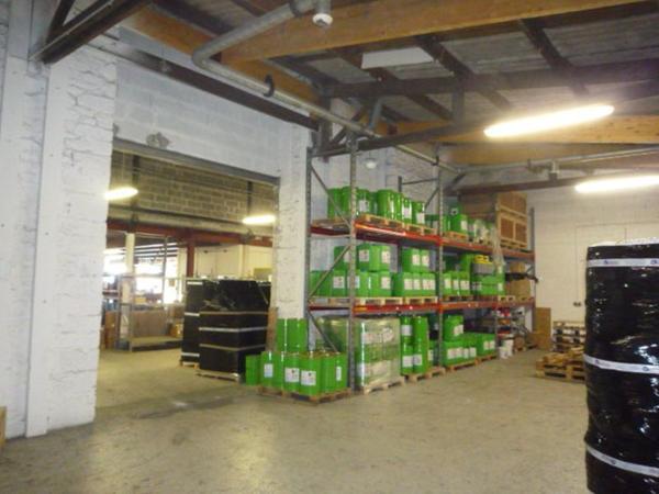 BUREAUX ET STOCKAGE A LOUER A BREST