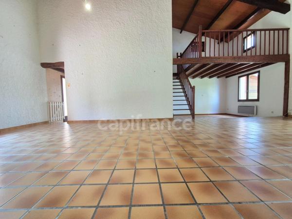 Maison à vendre 5 pièces MESCHERS SUR GIRONDE (17)