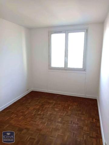 Appartement à louer 2 pièces 41.12m² Clichy (92110)