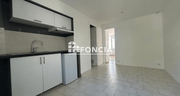 Location Appartement 2 pièces 26.89 m² - Saint-germain-en-laye 78100