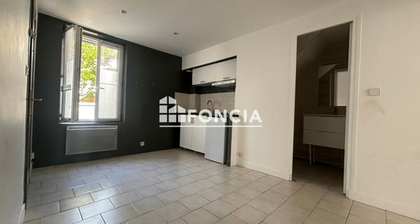 Location Appartement 2 pièces 26.89 m² - Saint-germain-en-laye 78100