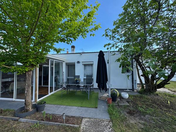 VILLENAVE D'ORNON - SAINT BRIS - Maison  100m2 -  Plain pied  -  3 chambres - Garage