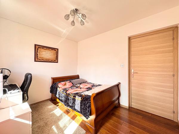 VILLENAVE D'ORNON - SAINT BRIS - Maison  100m2 -  Plain pied  -  3 chambres - Garage