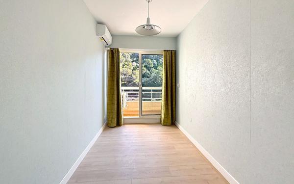 Appartement à vendre    3 pièces • 55,58 m2 Nice