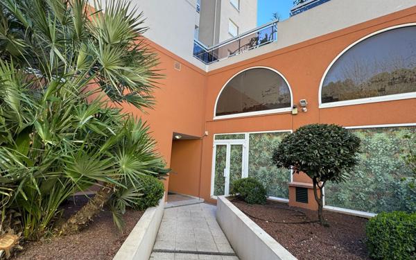 Appartement à vendre    3 pièces • 55,58 m2 Nice