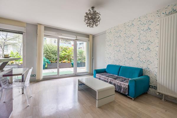 F4 avec grande terrasse