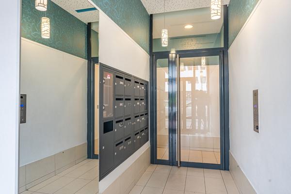 F4 avec grande terrasse