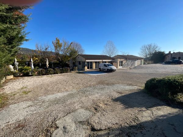 Fonds de commerce Restaurant à vendre PEYMEINADE (06)