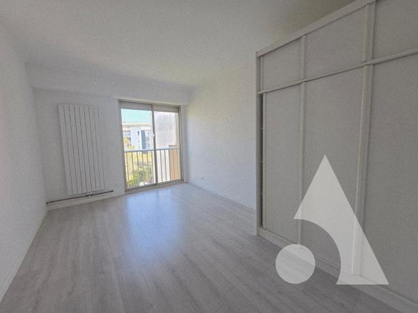 Appartement 4 pièces 104.65 m2