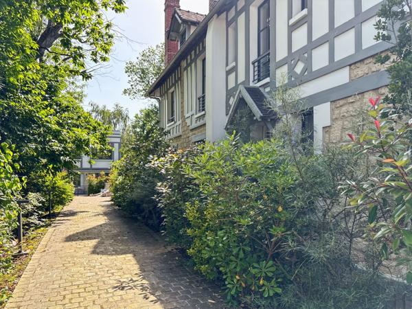 Vente maison 193 m² 7 Pièces Vaucresson