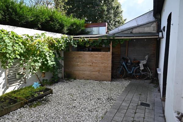 Villeneuve-d'Ascq (59491) Maison 75 m² - 3 chambres - extérieur