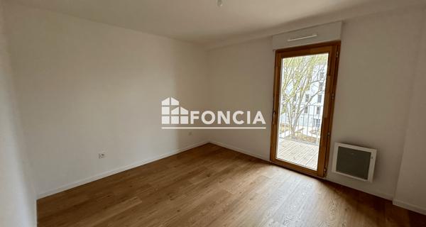 Location Appartement 4 pièces 76.76 m² - Torcy 77200