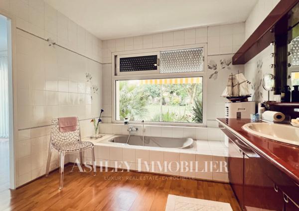 Achat villa, La Rochelle, 7 pièces, 230 m²