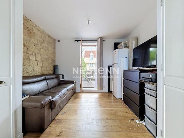 Appartement VENDU LOUÉ à Champagne-sur-Oise - 20m², terrasse et stationnement