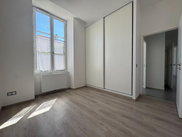 Hyper-centre Appartement 70m² 2 chambres rez-de-chaussée