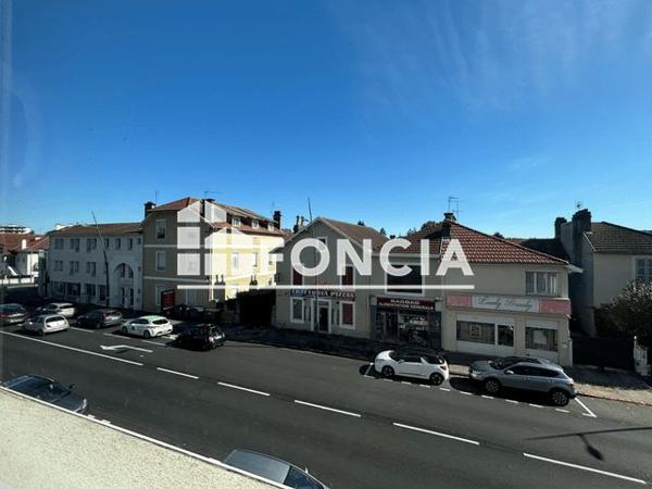 Location Studio meublé 23.72 m² - 93 AVENUE JEAN MERMOZ Billere 64140