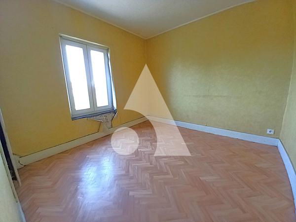 Maison 6 pièces 58.59 m2