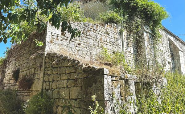 maison en pierres à Rénover